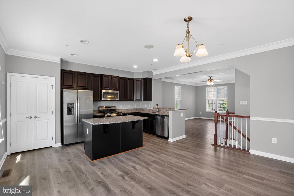 5413 DOUBLEDAY LANE