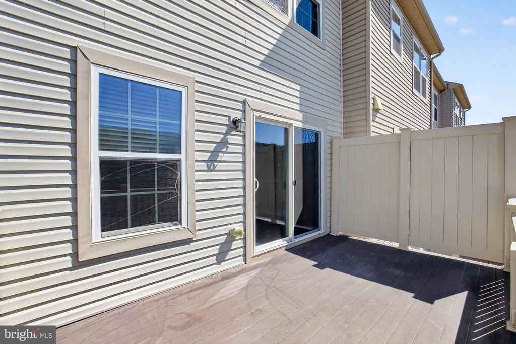 5413 DOUBLEDAY LANE