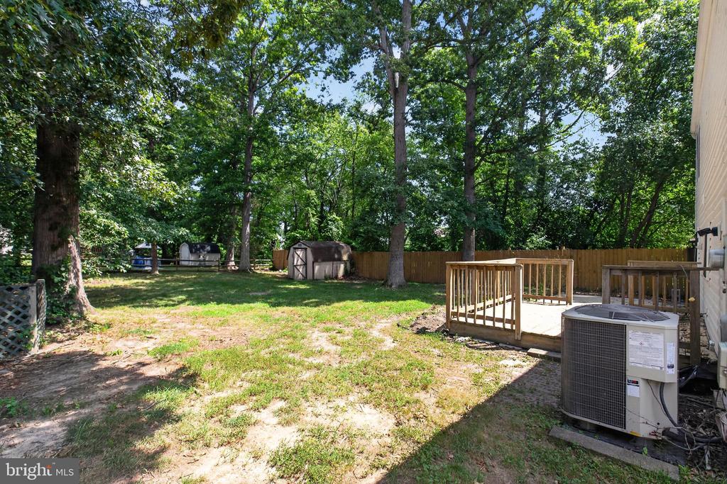 2421 YORK COURT