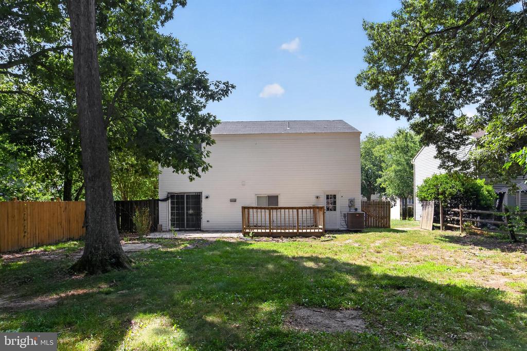 2421 YORK COURT