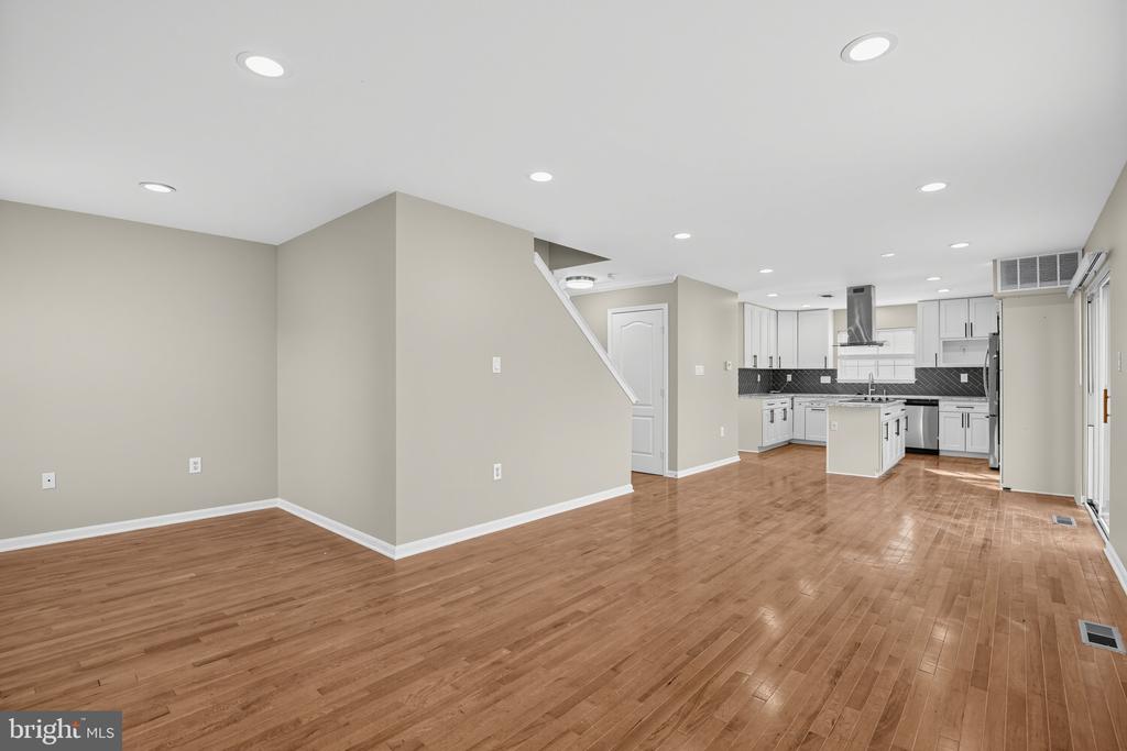 11484 AVENEL COURT