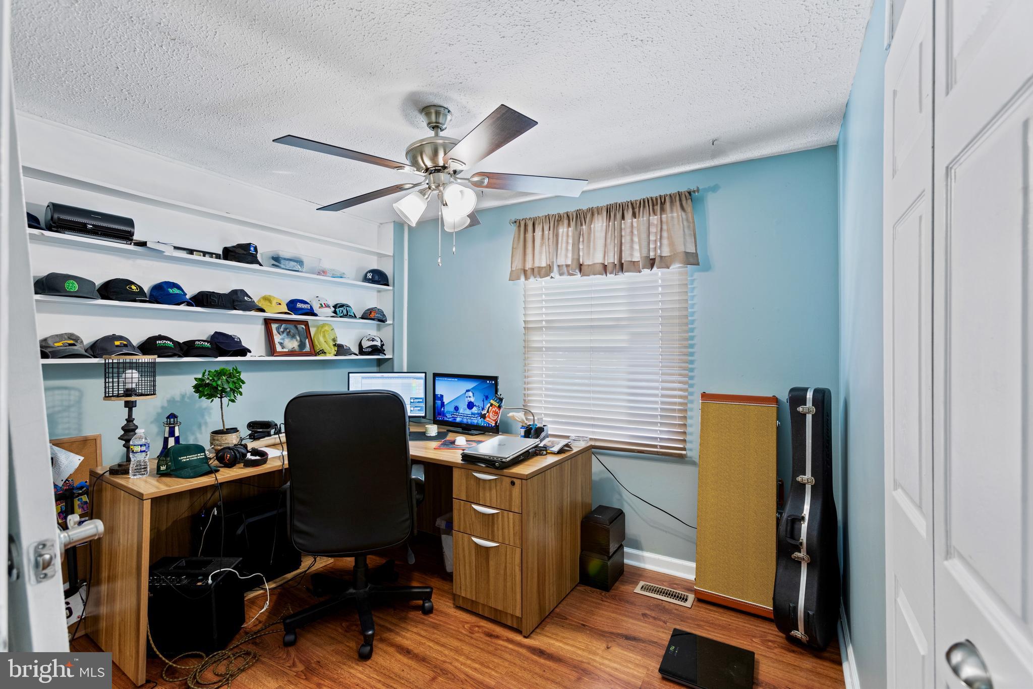 1840 MILLSTREAM DRIVE