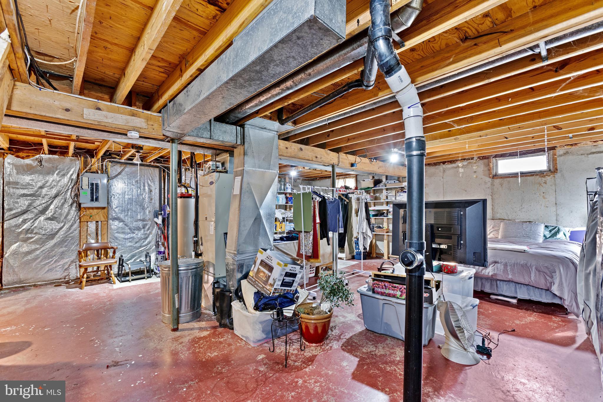 1840 MILLSTREAM DRIVE