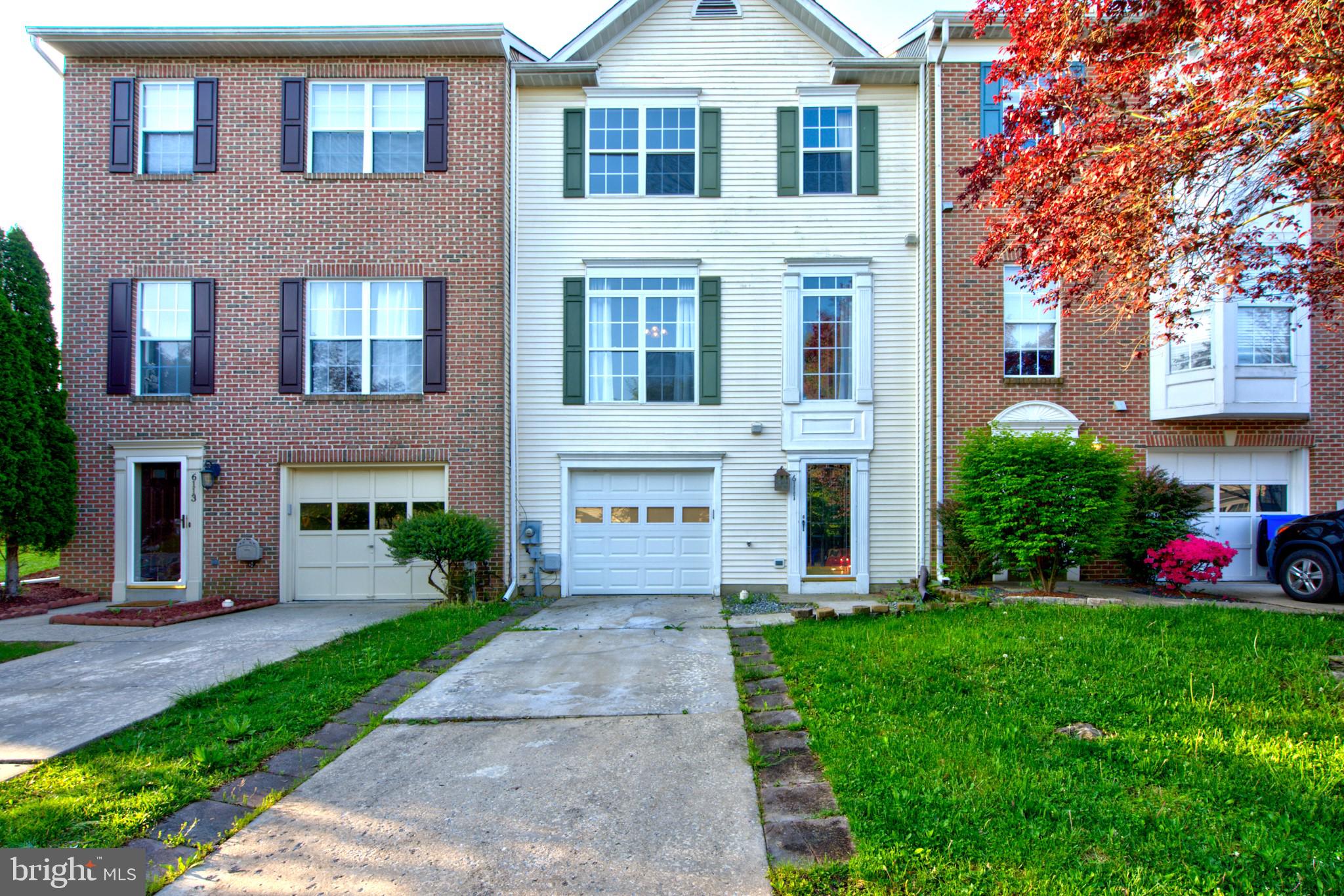 6111 PINE CREST LANE