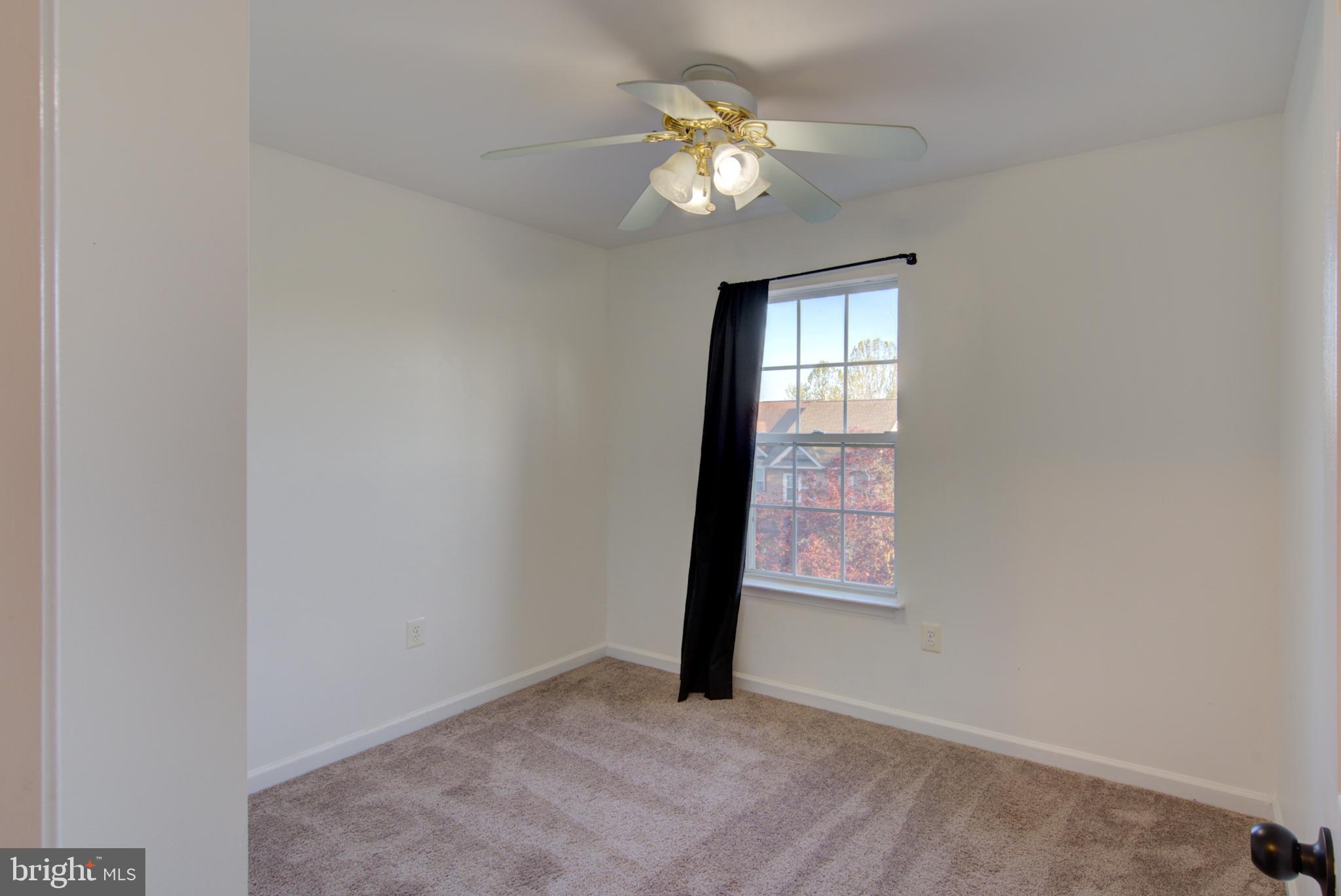 6111 PINE CREST LANE