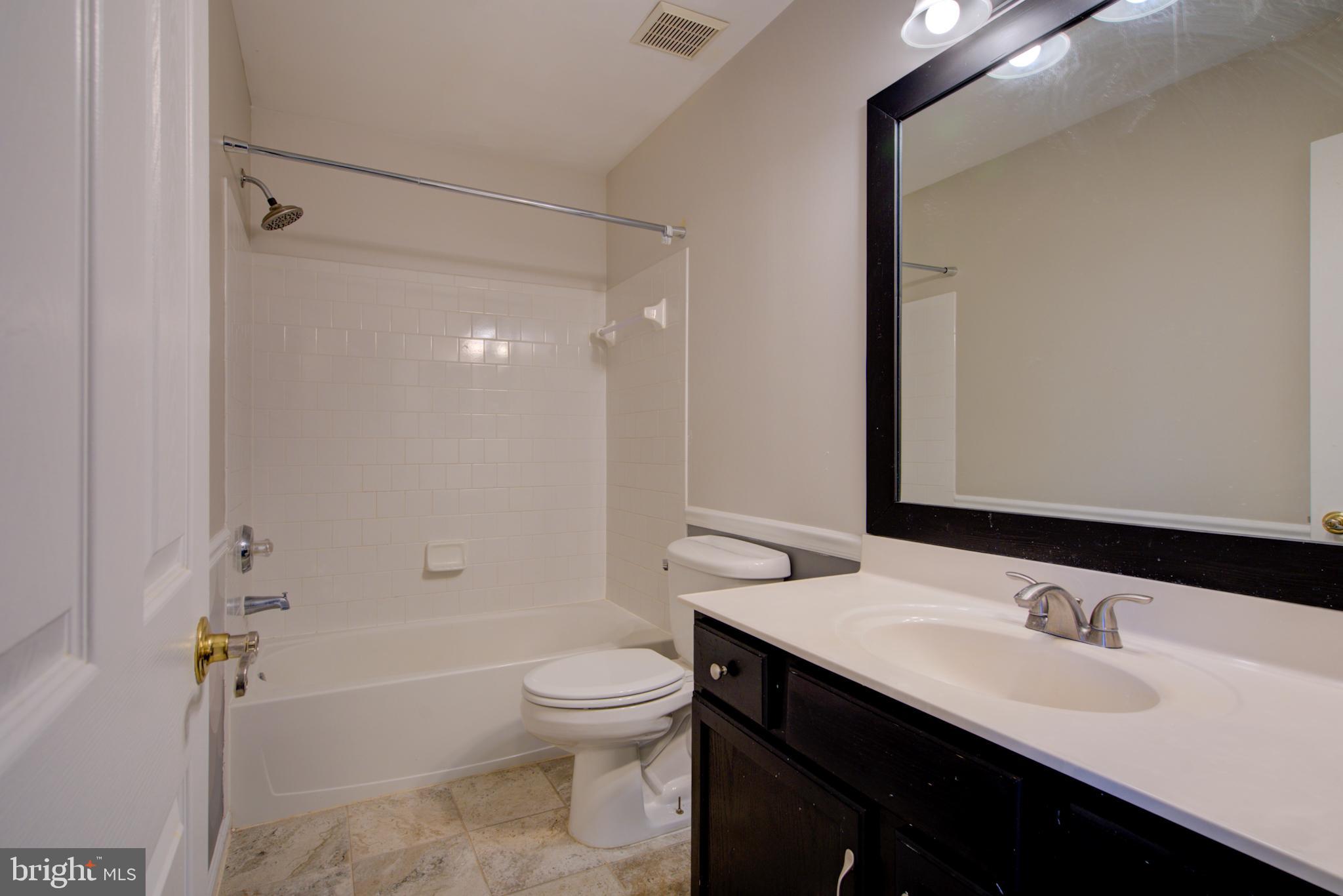 6111 PINE CREST LANE