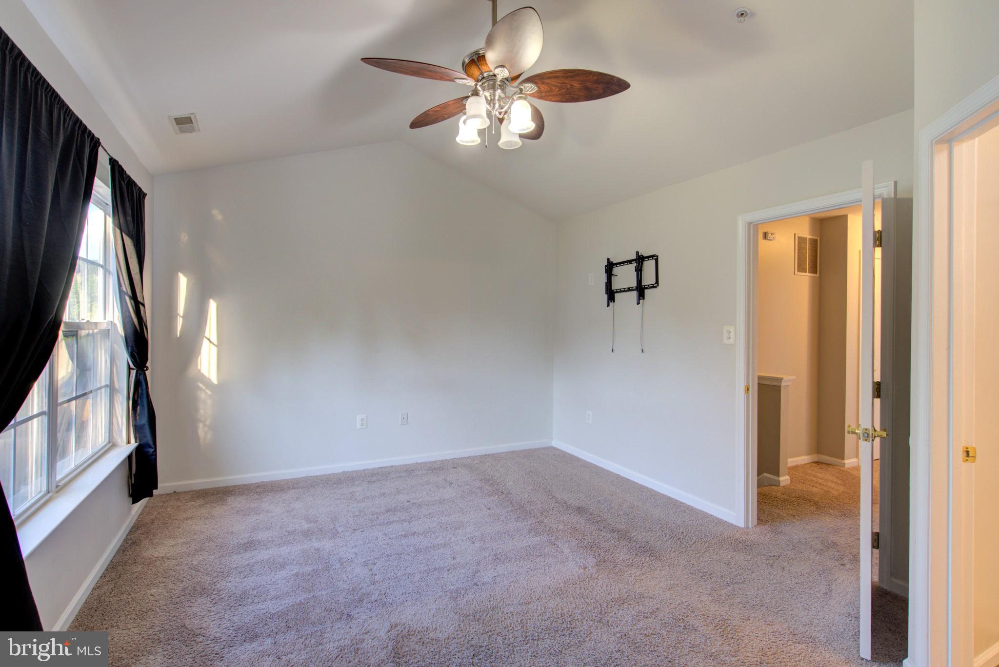 6111 PINE CREST LANE