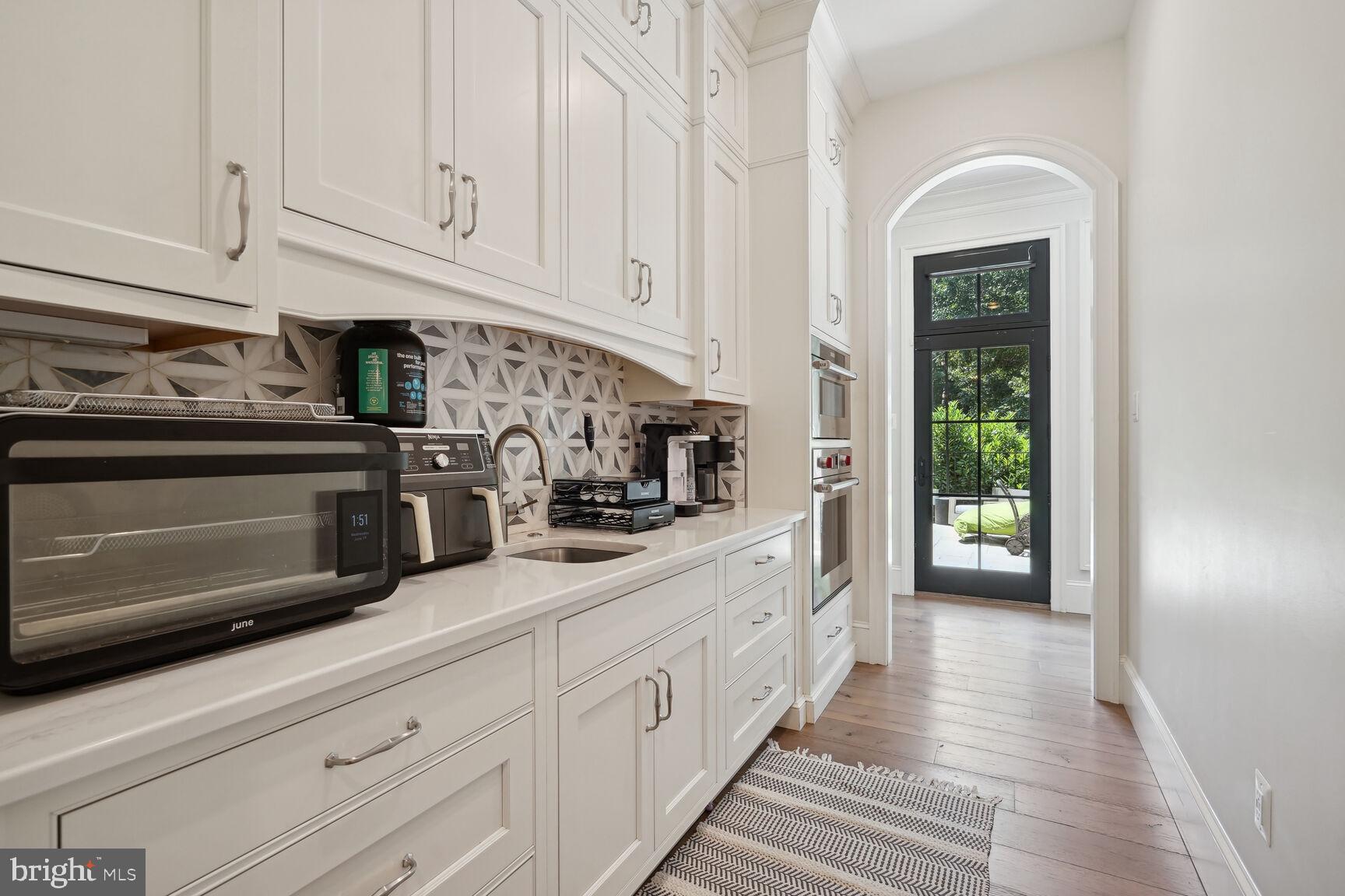 13951 HALLOWELL COURT