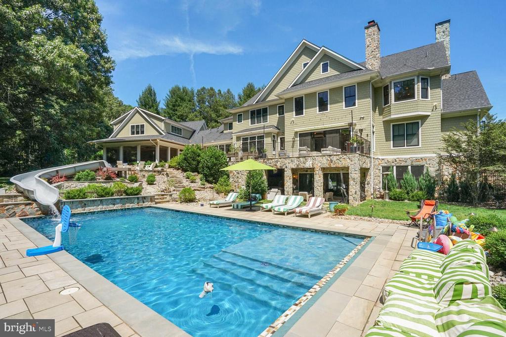 13951 HALLOWELL COURT