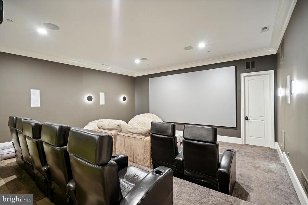 13951 HALLOWELL COURT