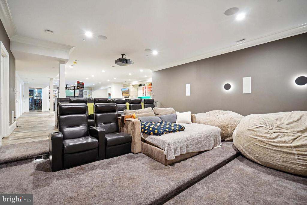 13951 HALLOWELL COURT