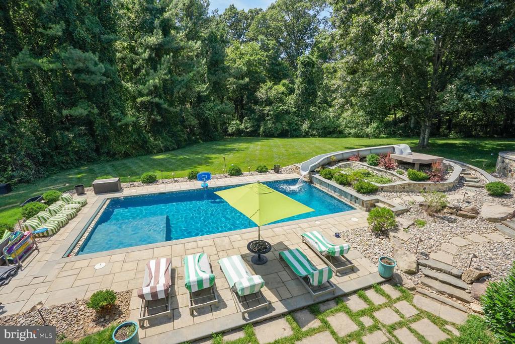13951 HALLOWELL COURT