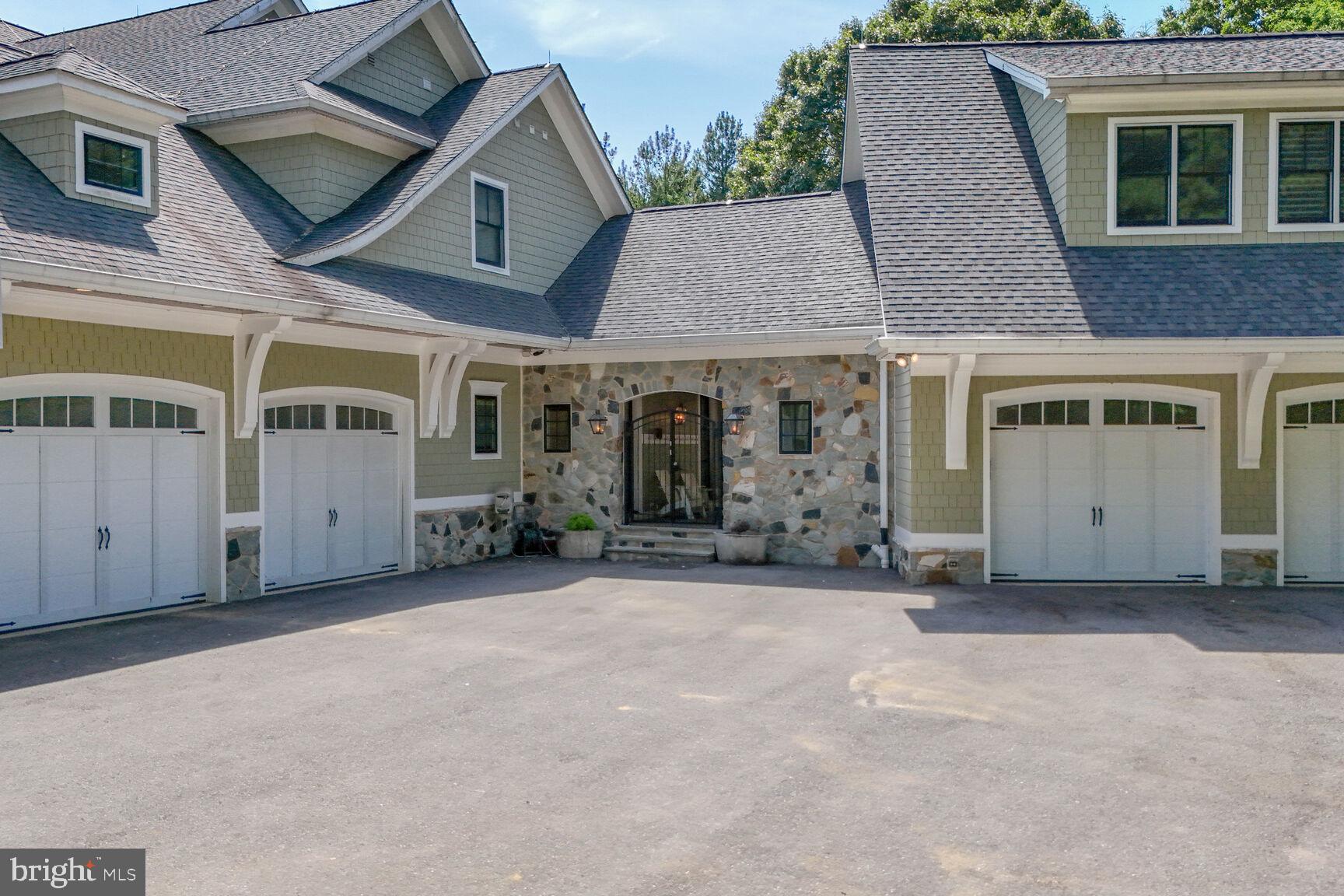 13951 HALLOWELL COURT