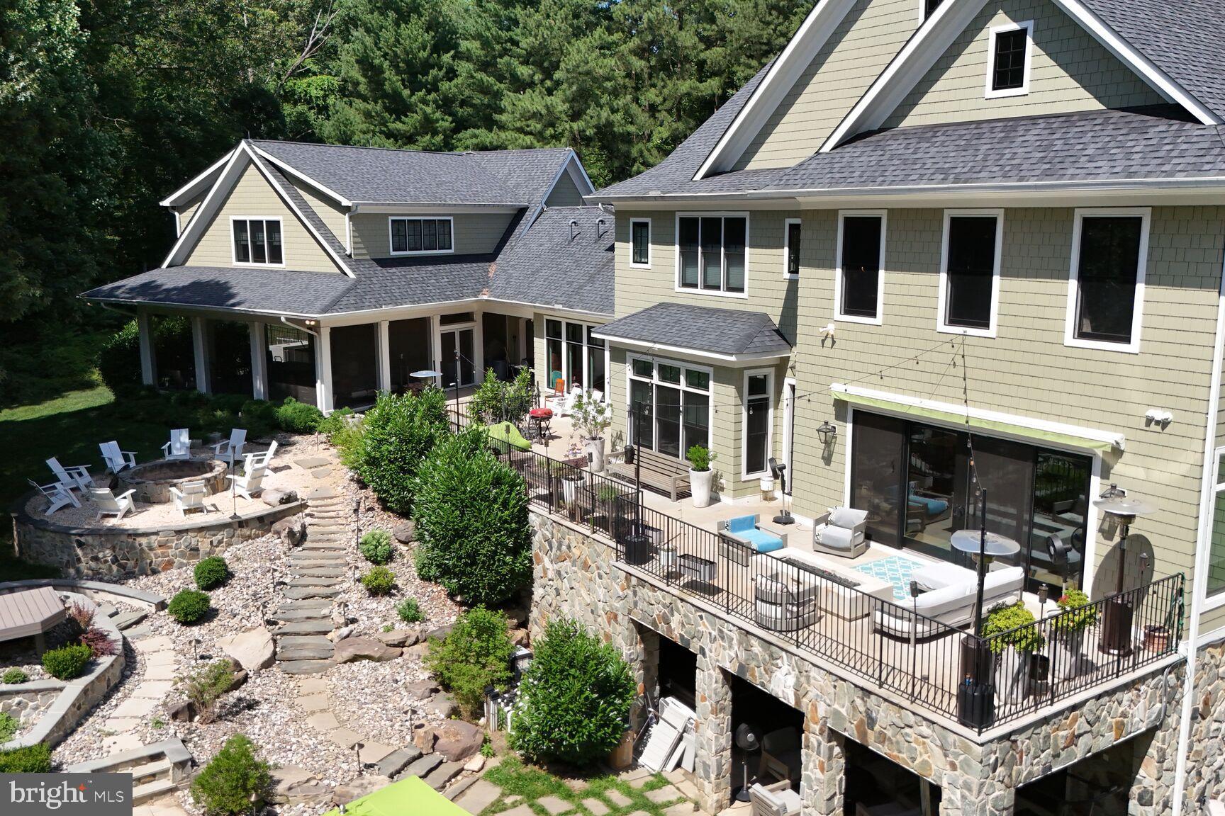 13951 HALLOWELL COURT