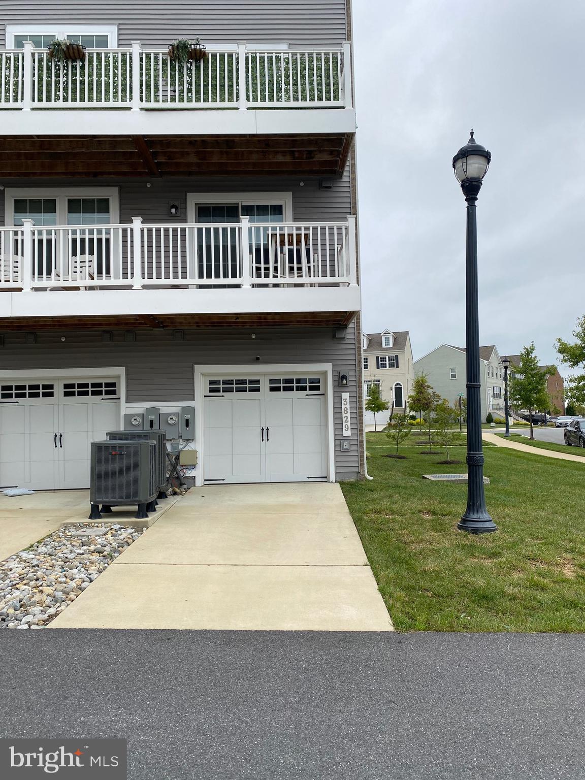 3829 RICHMOND RUN 145