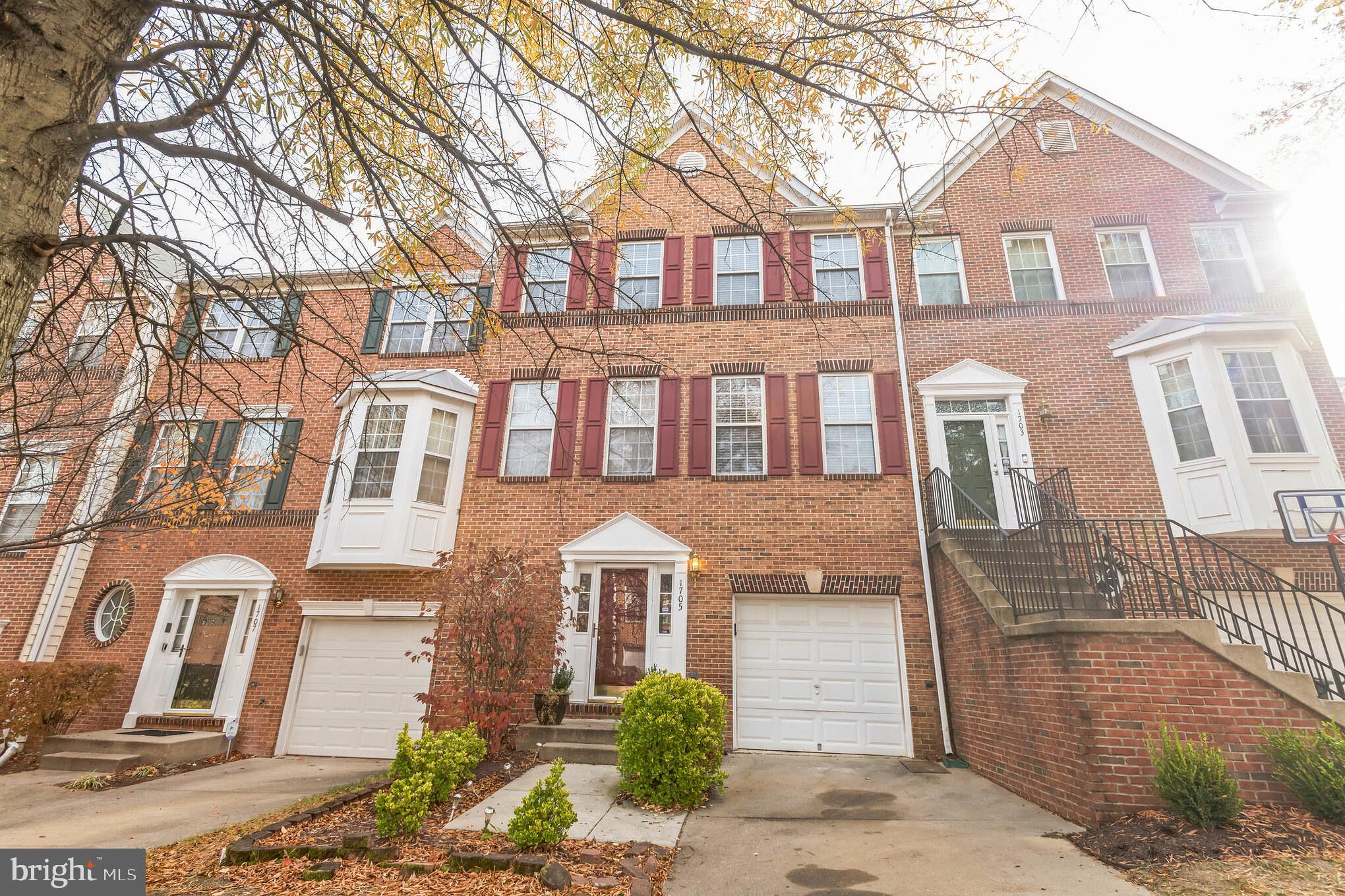 1705 BAY BERRY TERRACE