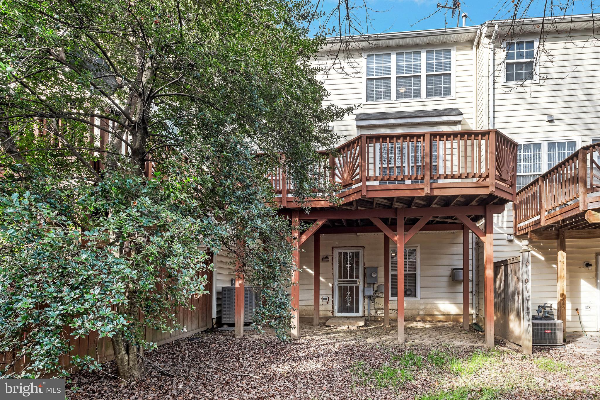 1705 BAY BERRY TERRACE