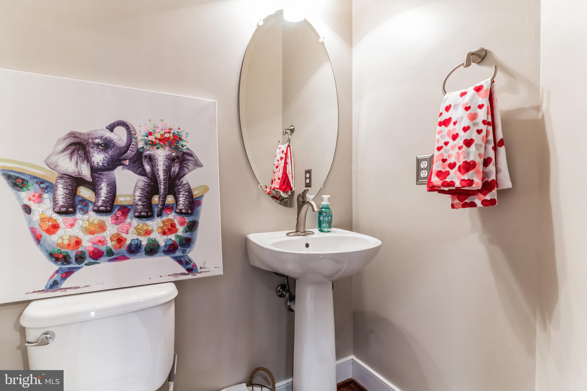 4560 LONGFELLOW STREET