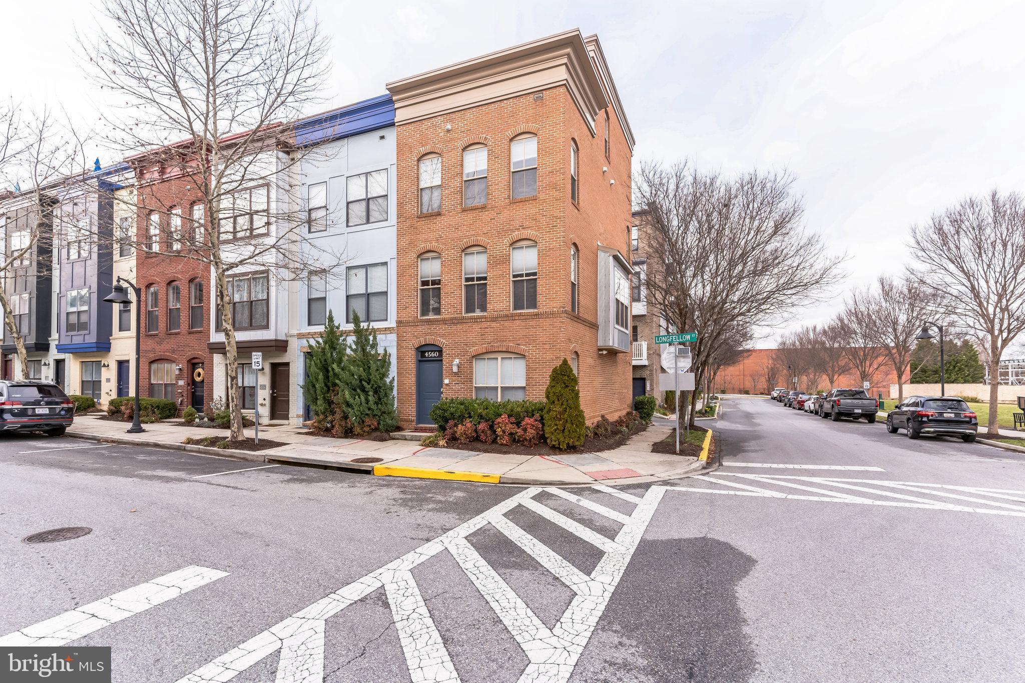 4560 LONGFELLOW STREET