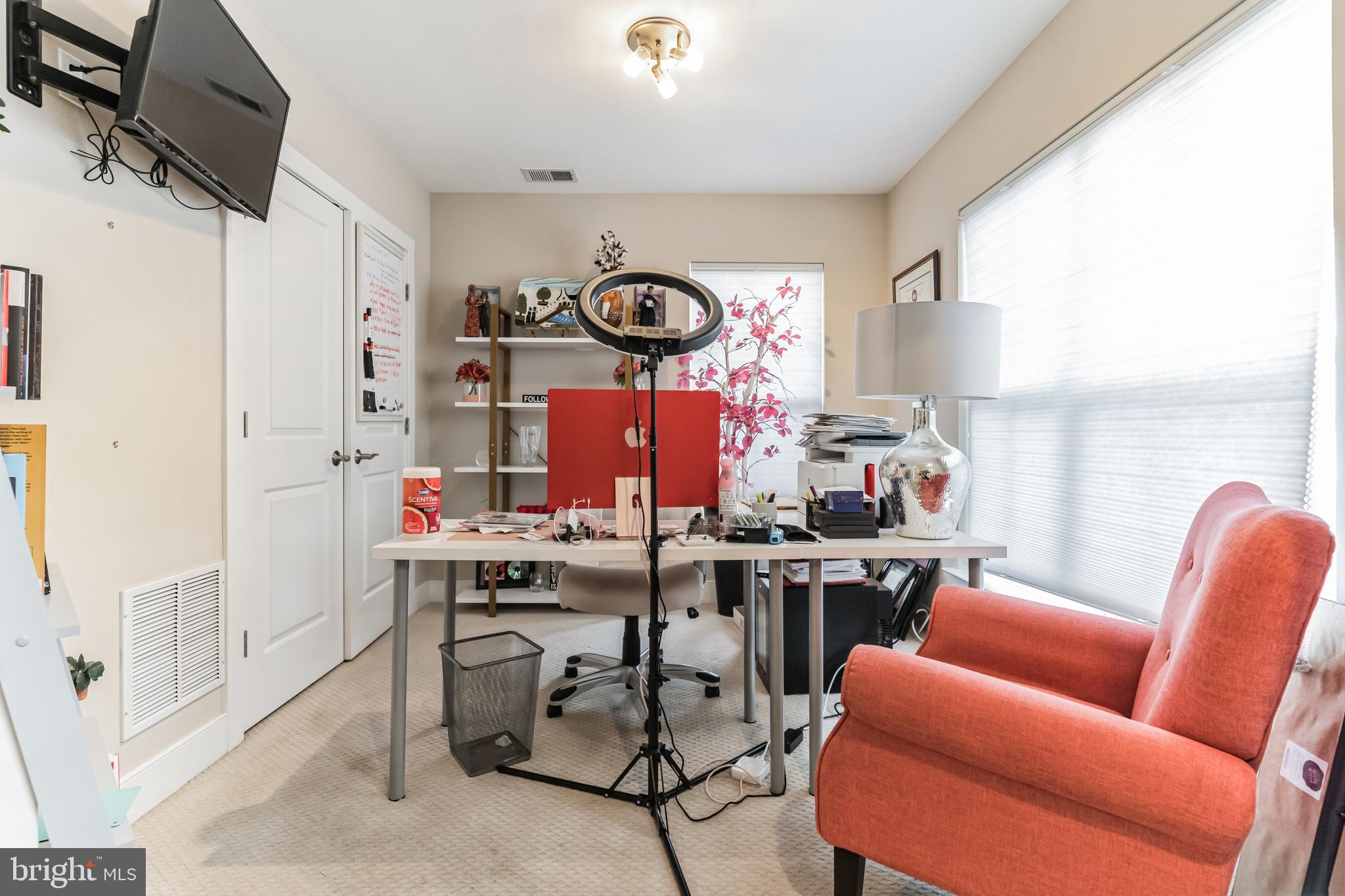 4560 LONGFELLOW STREET