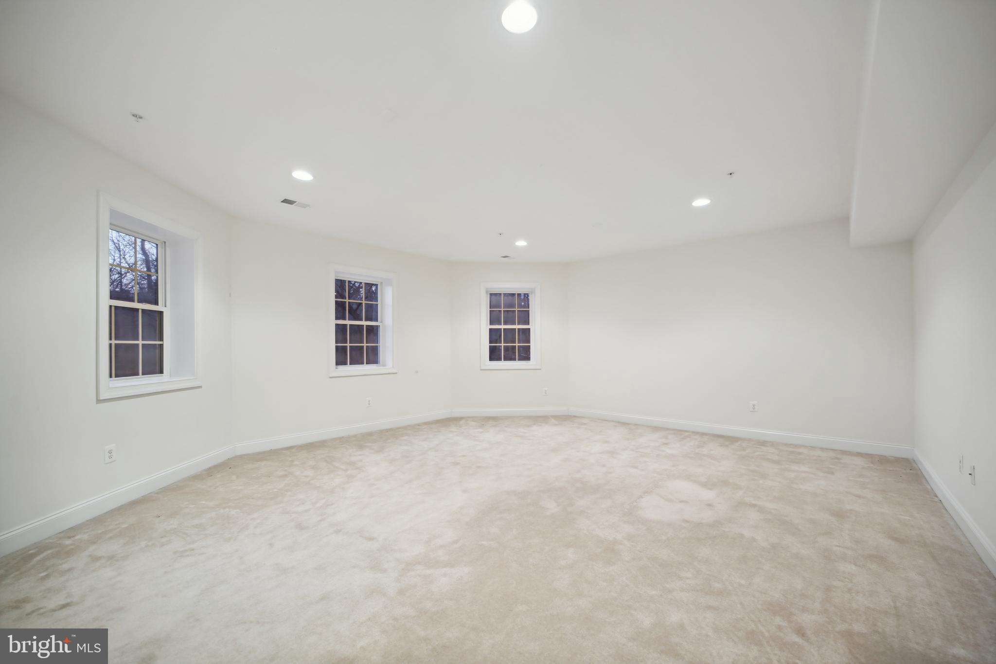 7704 MYSTIC RIVER TERRACE