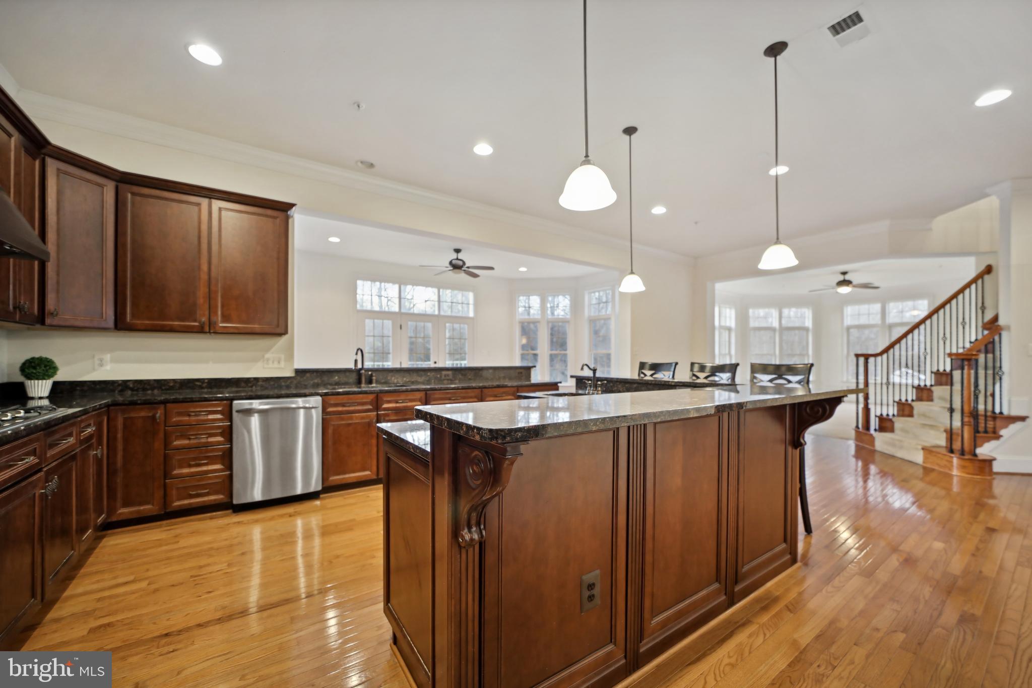 7704 MYSTIC RIVER TERRACE