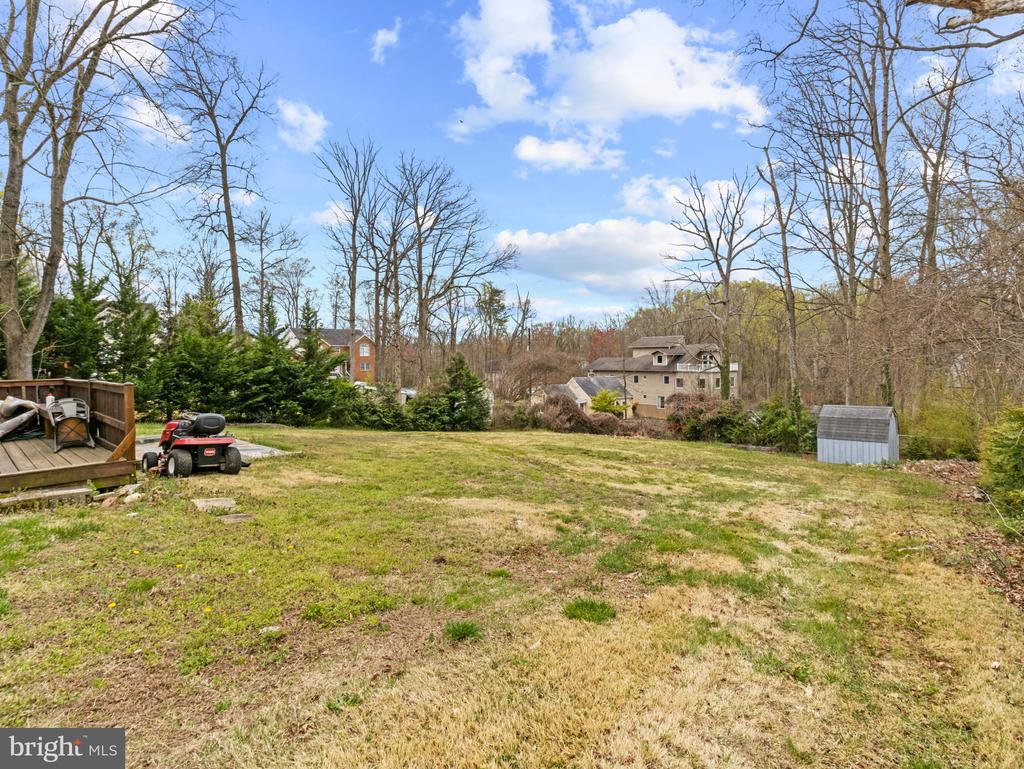 9009 TAYLOR LANE