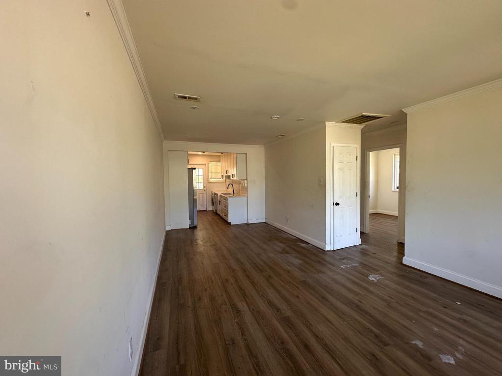 2308 ROMNEY COURT