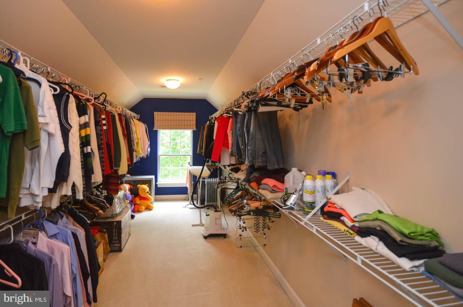 7005 BRENTWOOD DRIVE