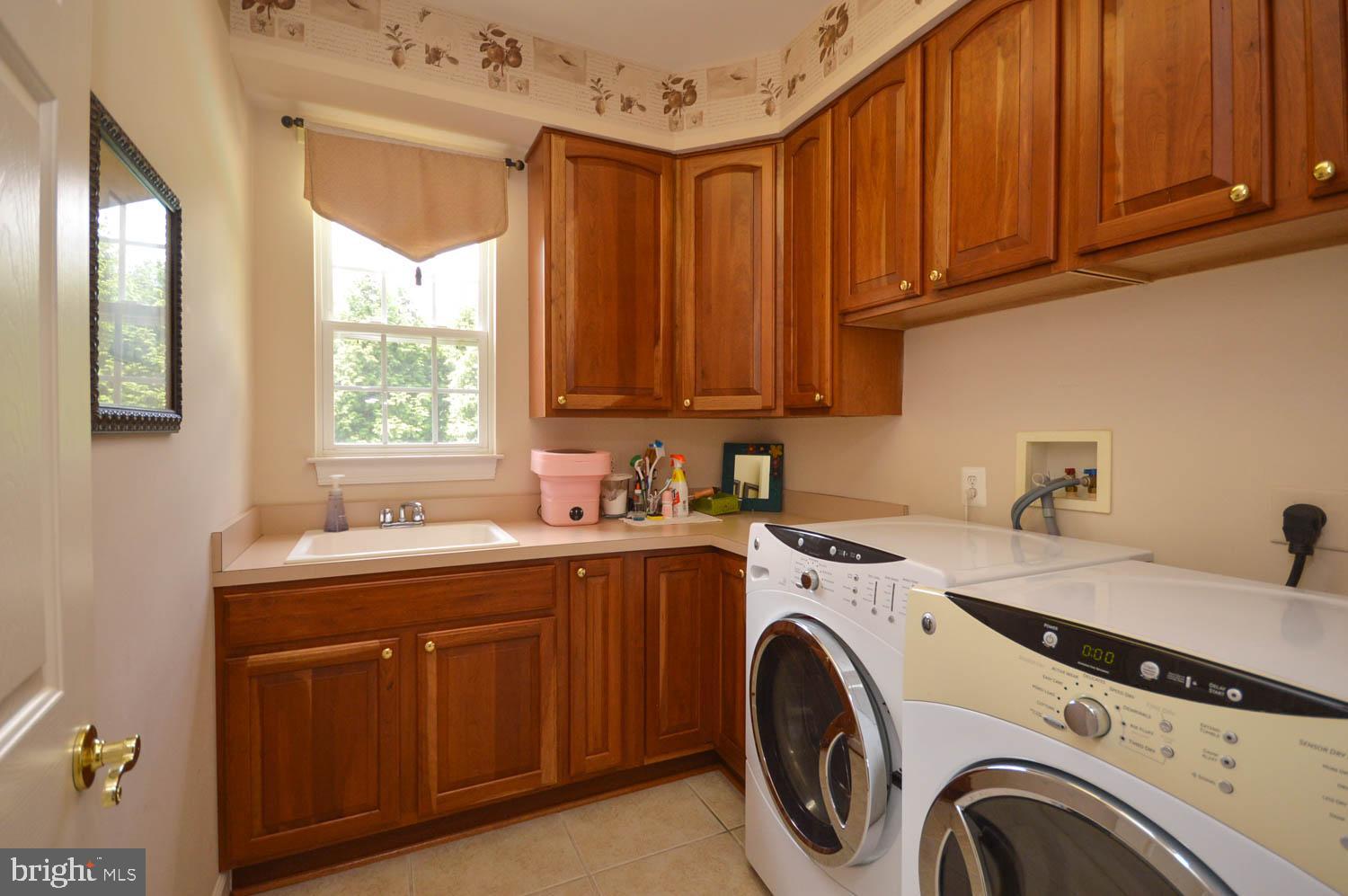 7005 BRENTWOOD DRIVE