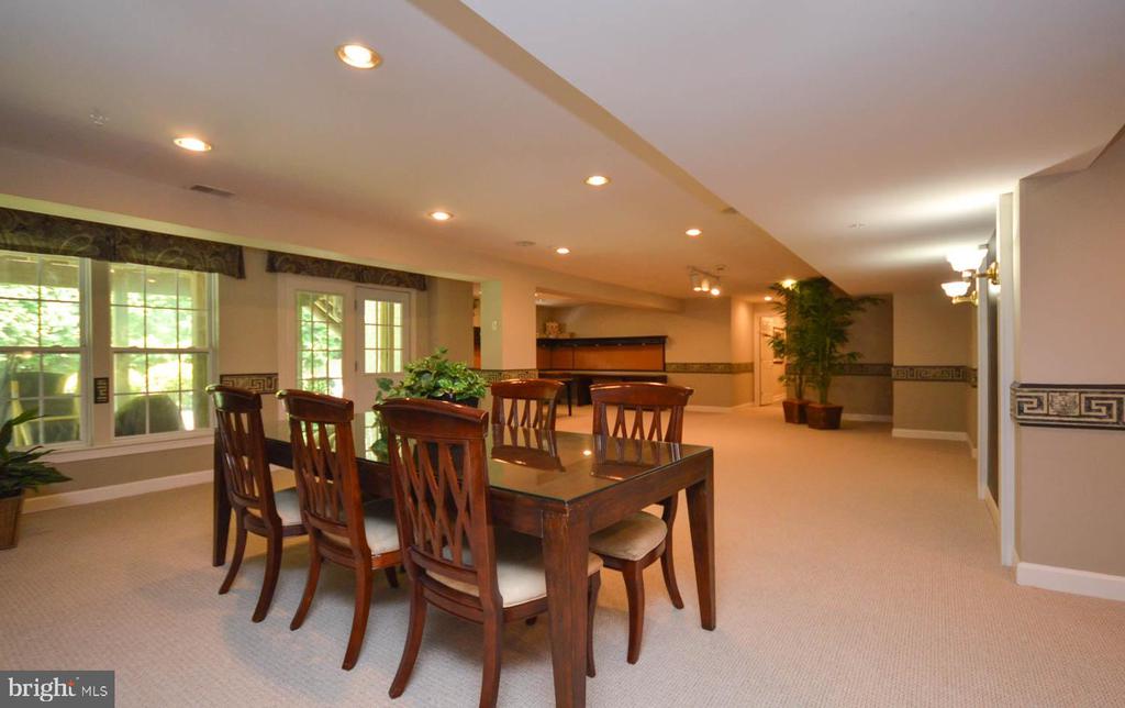 7005 BRENTWOOD DRIVE