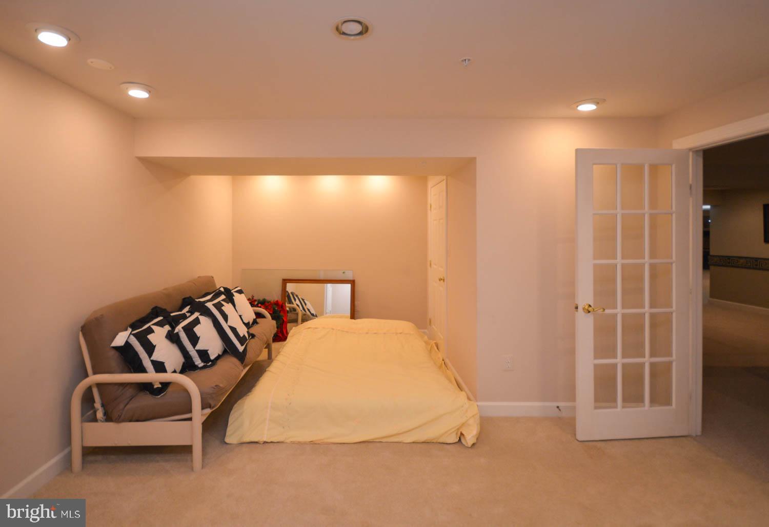 7005 BRENTWOOD DRIVE