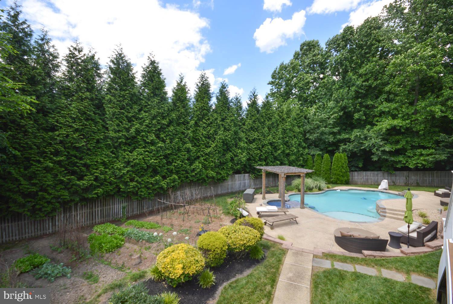 7005 BRENTWOOD DRIVE