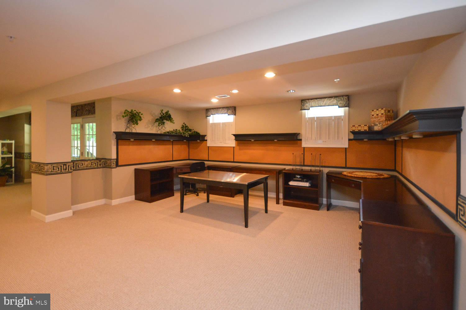 7005 BRENTWOOD DRIVE