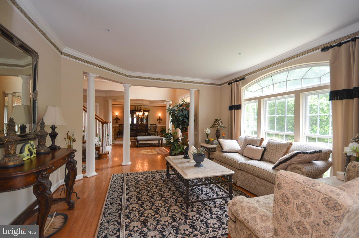 7005 BRENTWOOD DRIVE