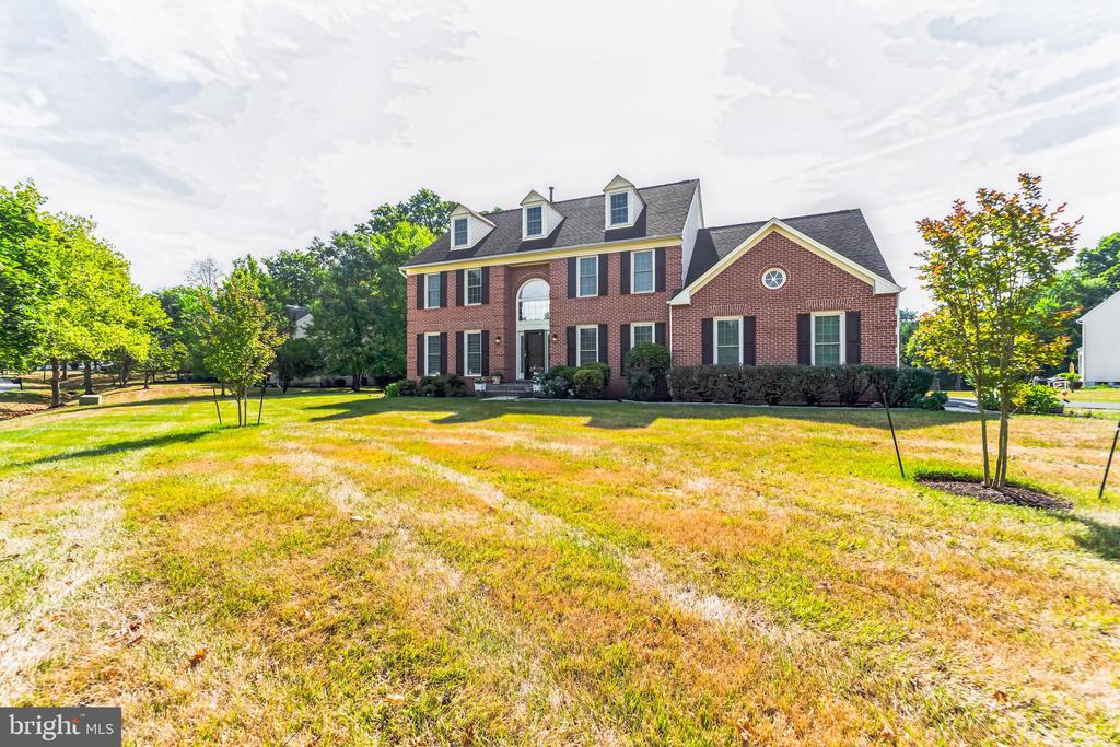 7905 WINGATE DRIVE