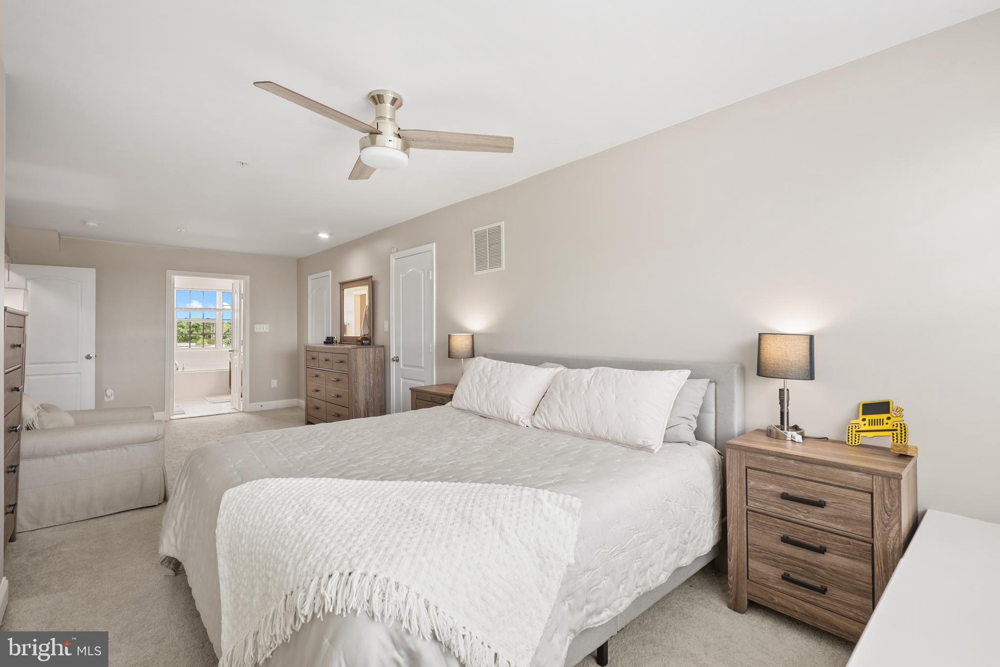 14826 HARDCASTLE STREET