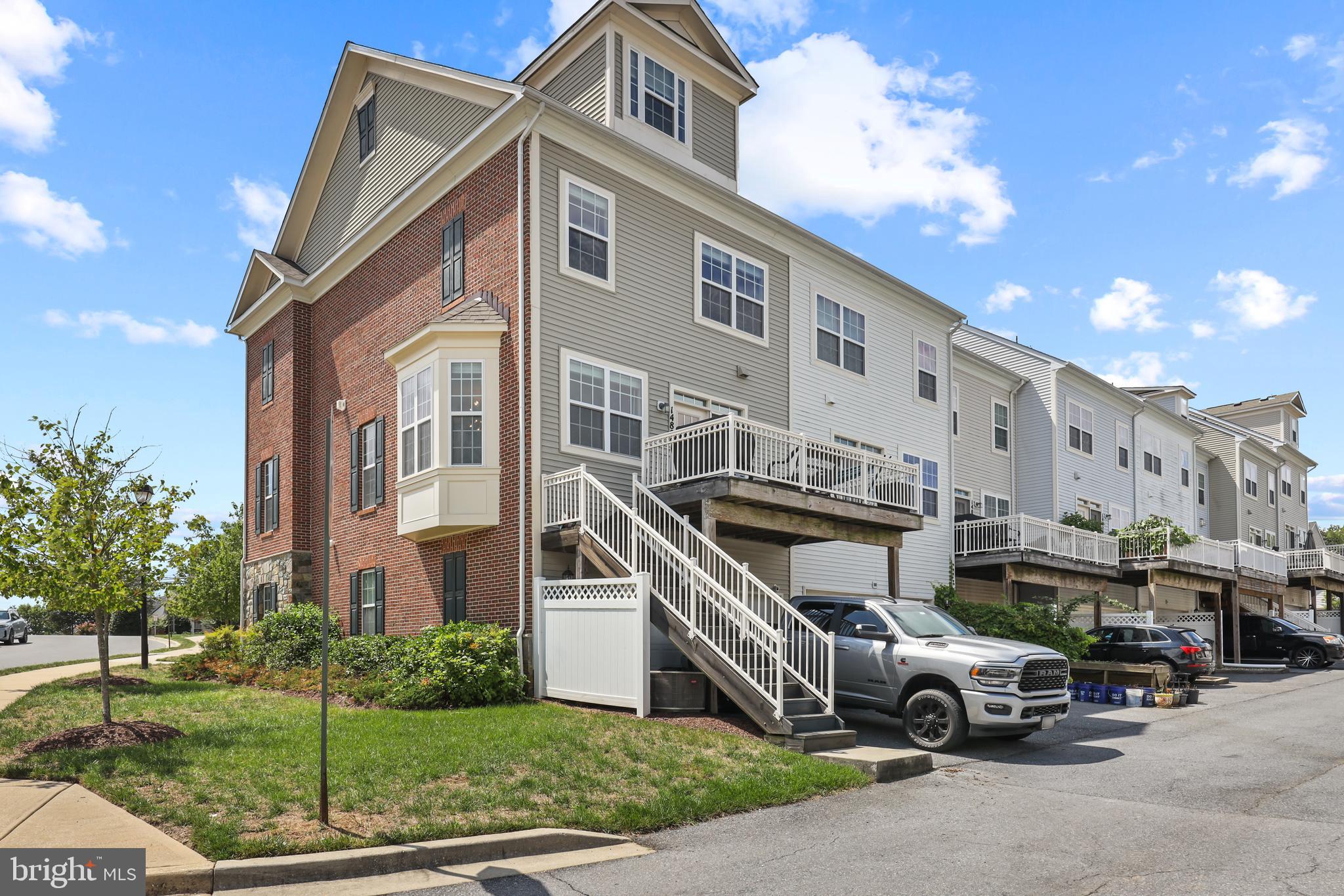 14826 HARDCASTLE STREET