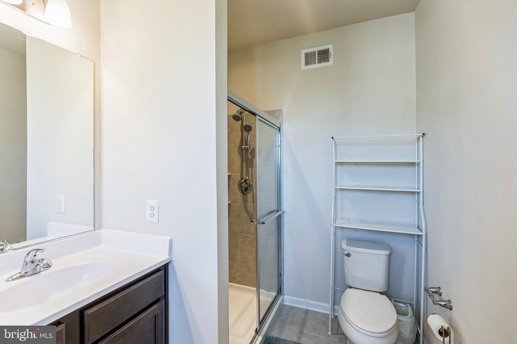9067 FOX STREAM WAY