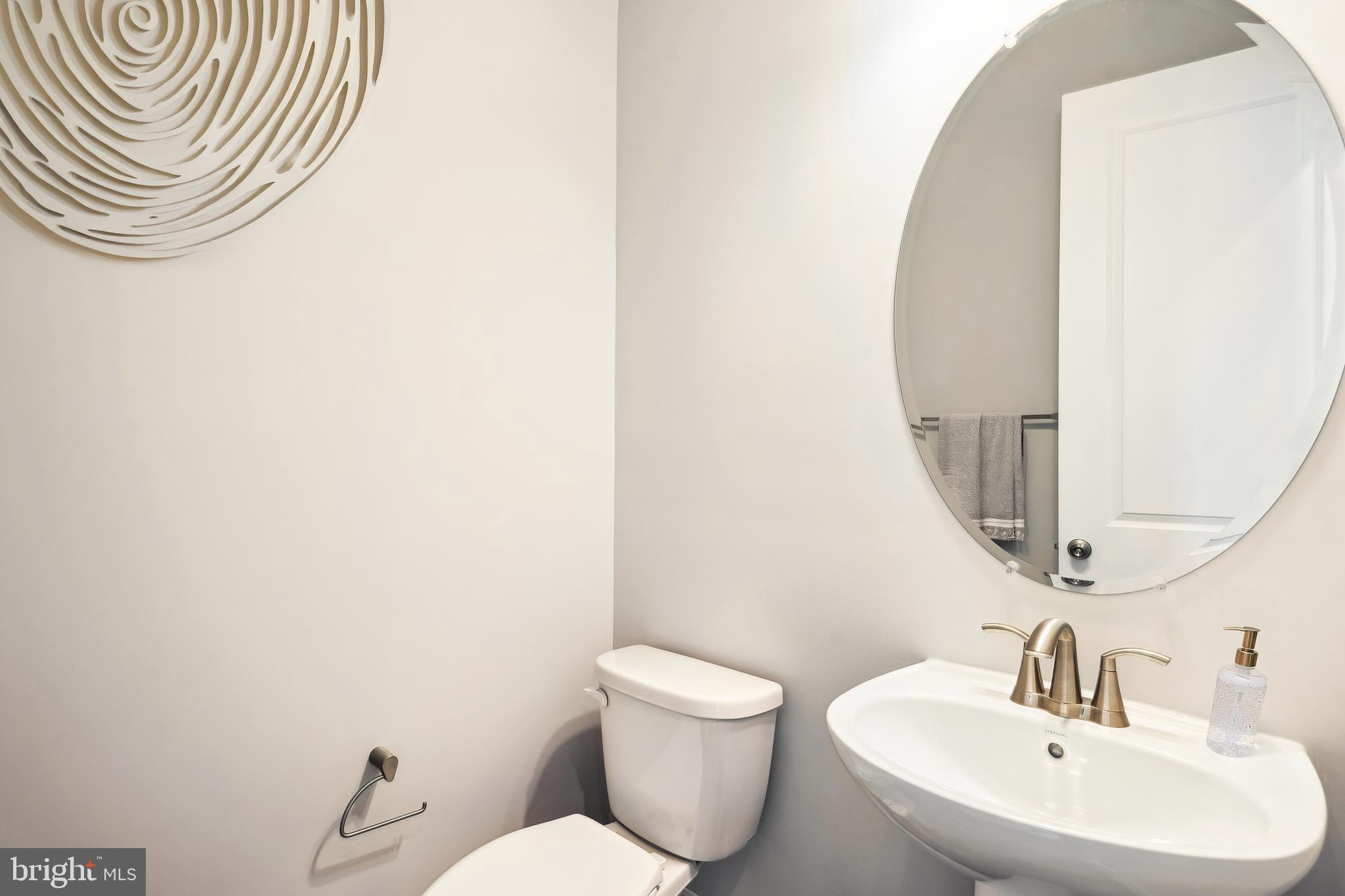 3906 DIPLOMAT AVENUE