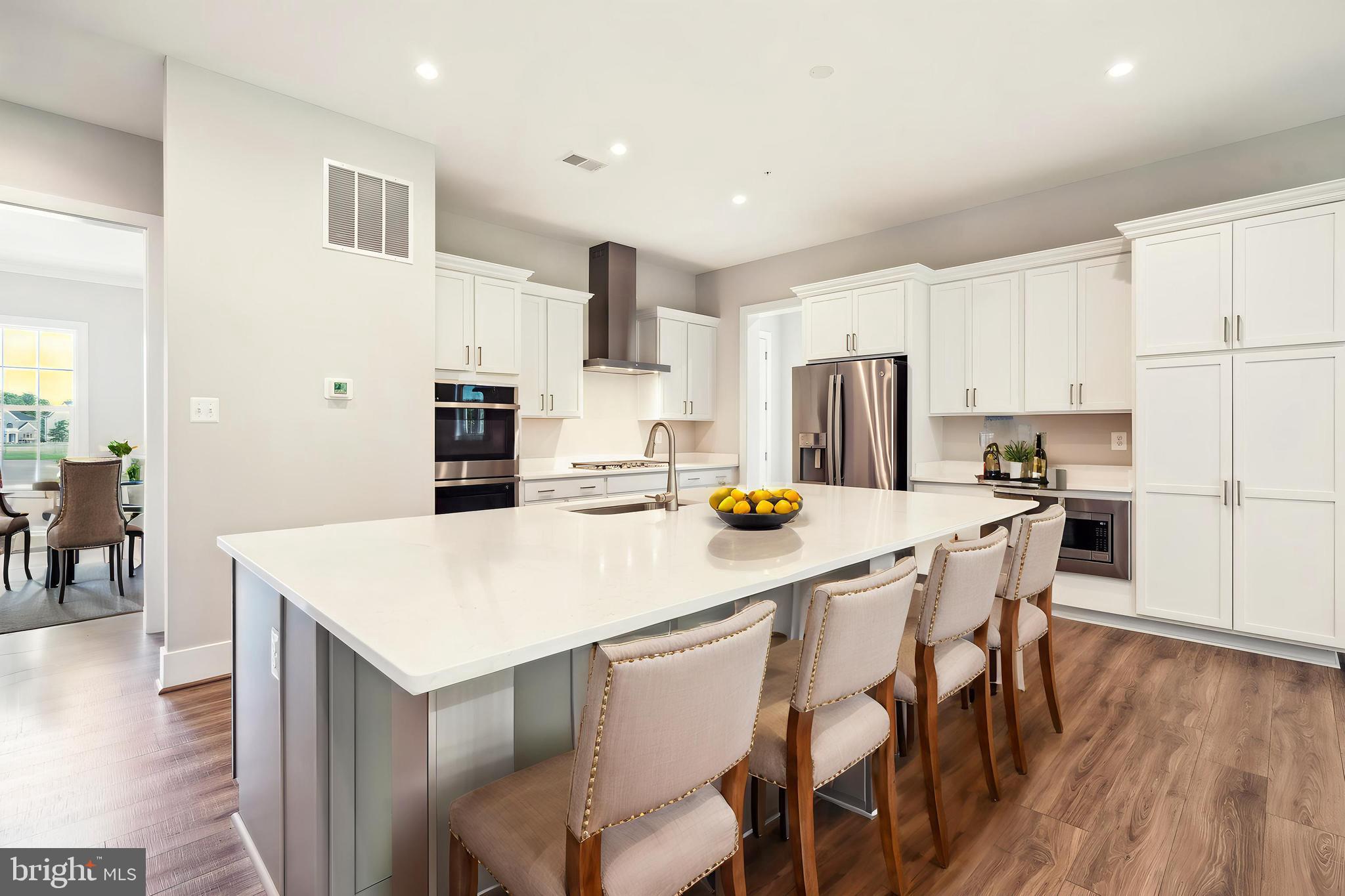 3906 DIPLOMAT AVENUE