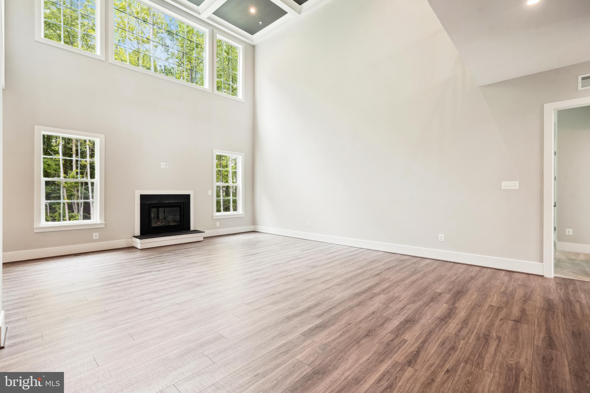 3906 DIPLOMAT AVENUE