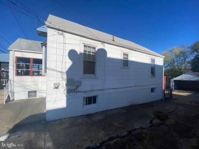 1226 LARCHMONT AVENUE