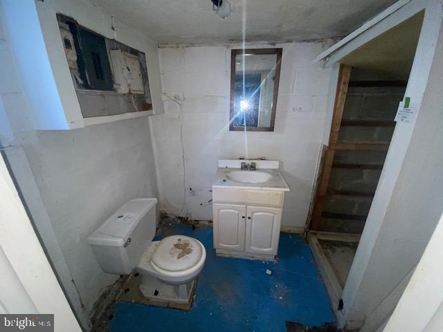 1226 LARCHMONT AVENUE