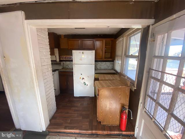 1226 LARCHMONT AVENUE