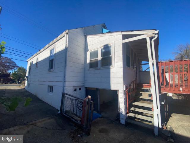 1226 LARCHMONT AVENUE