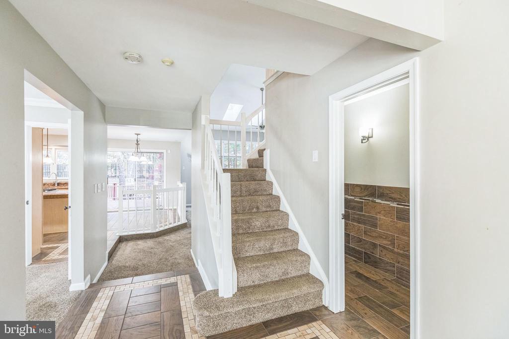 2507 ATRIUM COURT