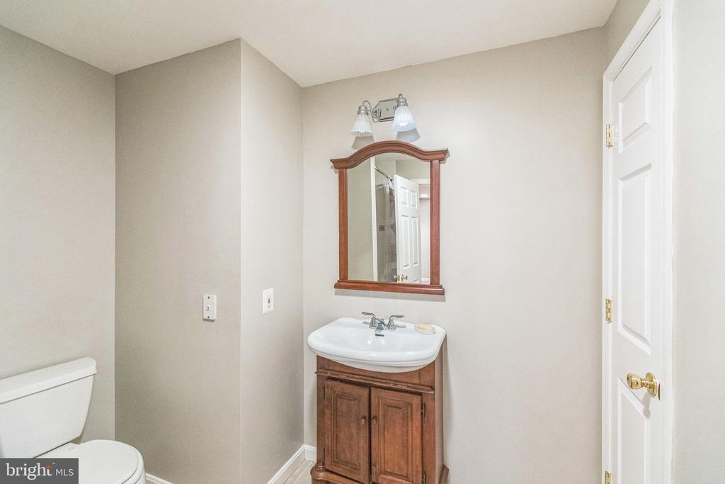 2507 ATRIUM COURT