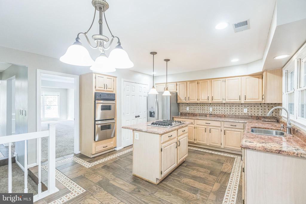 2507 ATRIUM COURT