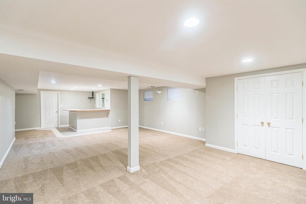 2507 ATRIUM COURT